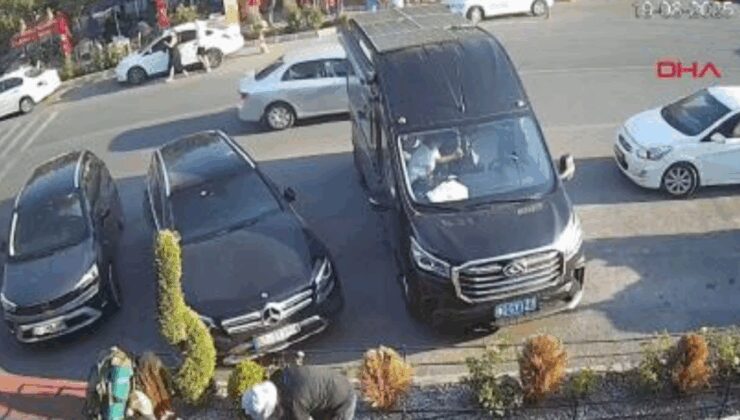 Freni patlayan kamyon önüne gelene çarpıp kanala uçtu