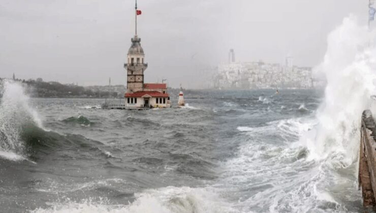 İstanbul güne rüzgarla uyandı: Hızı 70 kilometreyi bulacak!