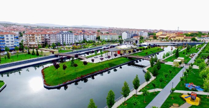 Koç Holding ve AKP milletvekili ortaklığına karşı bir şehir ayaklandı