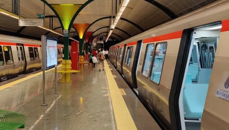 Metroda arıza! İşe gidenler yolda kaldı