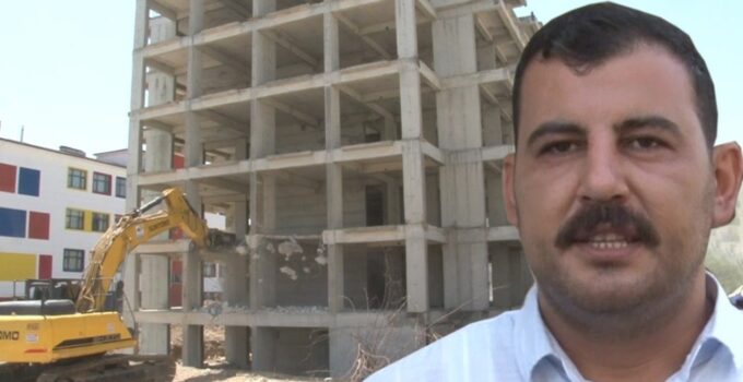 Müteahhit kendini ihbar etti, 5 katlı binasını yıktırdı! Nedeni ise takdir topladı