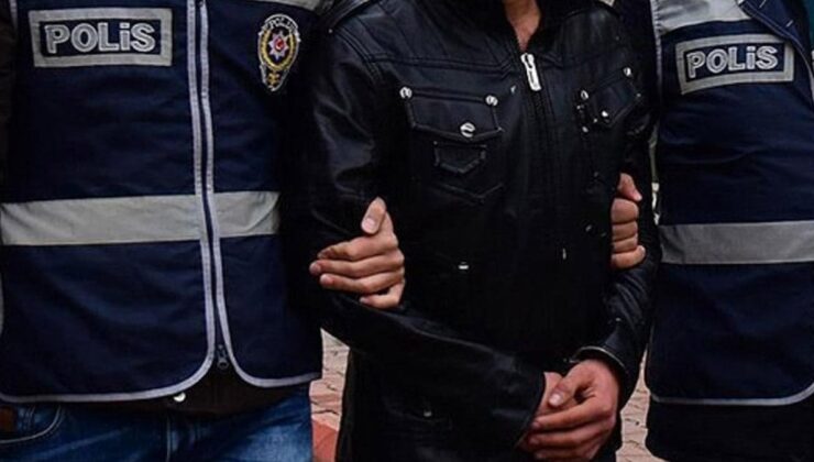 Tartıştığı kadın sürücünün aracını yumruklayan şahıs gözaltında