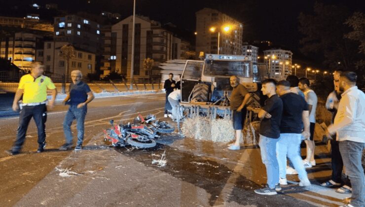 Traktöre arkadan çarpan motosikletin sürücüsü felaketi yaşadı