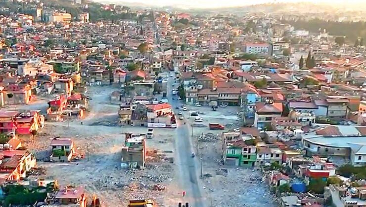 938 gün geçti ama Hatay hala enkaz