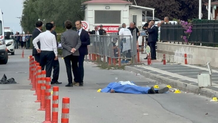 Adliyenin kapısında cinayet işlediler