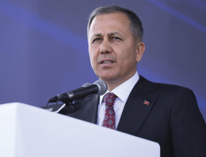 Bakan Yerlikaya: Gönüllü geri dönüş yapan Suriyelilerin sayısı 1 milyon 213 bin 620 kişiye ulaştı