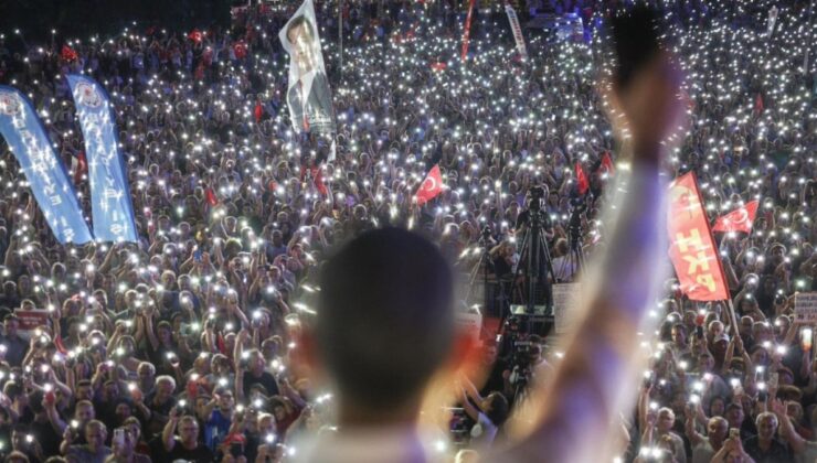 Kayyum kararına en güzel cevap meydanlardan geldi