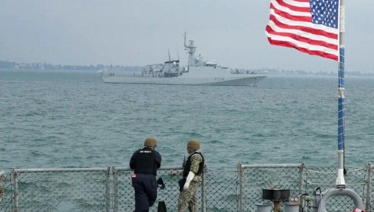 Maduro’dan ABD’nin askeri yığınağına sert tepki: Üçüncü dünya savaşı çoktan başladı