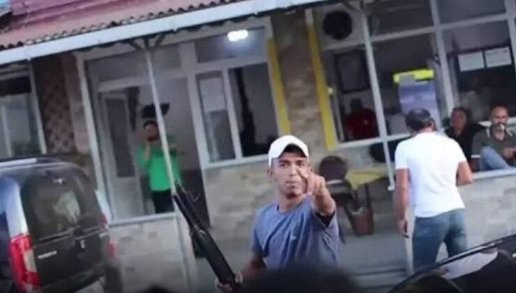 Sokak zorbasının videosunu çekene gözaltı