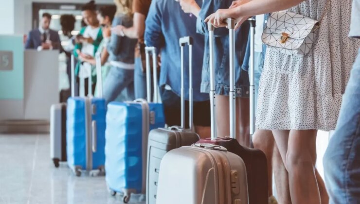 Yurt dışı çıkış harcı 1000 TL’ye yükseltildi