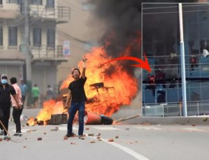 Z kuşağı Nepal’i yakıp yıkıyor: Televizyon binası ateşe verildi, çalışanlar camdan atladı