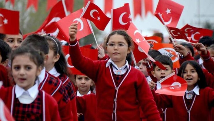 29 Ekim’de okullar tatil mi 2025, 29 Ekim resmi tatil mi?