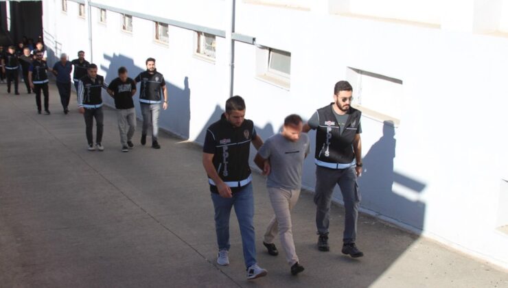 Adana’da 50 kişiyi 80 milyon lira dolandıran 5 kişi tutuklandı