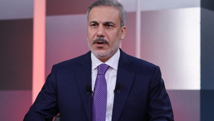 AKP’li yazardan bomba iddia: Parti içinde ‘Hakan Fidan krizi’