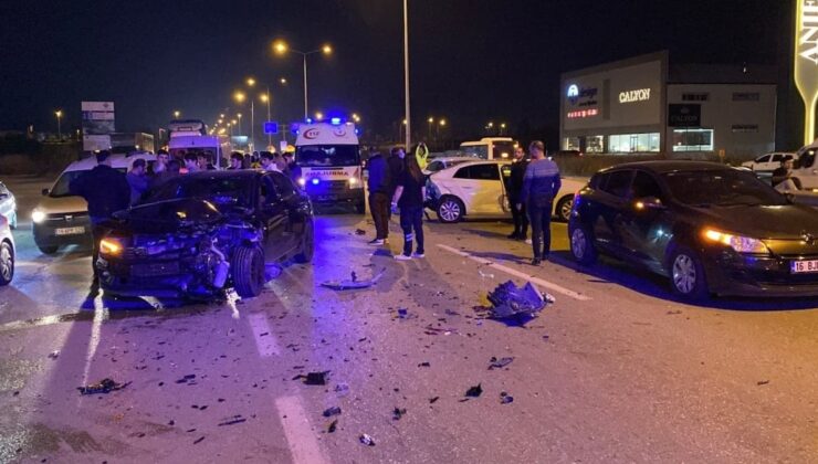 Bursa’da zincirleme kaza: 3 yaralı