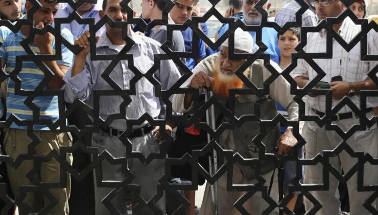 İsrail bugün Refah Sınır Kapısı’nı açıyor! Gazze’ye 600 yardım kamyonu girecek