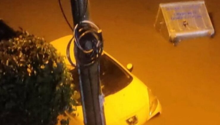 İzmir ve Manisa’da evleri su bastı