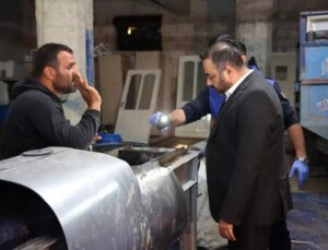 Nar ekşisi imalathanesinde mide bulandıran görüntüler! Pişkinlikleri çıldırttı