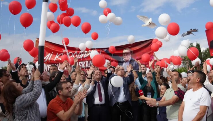 Tutuklu belediye başkanının doğum günü gıyabında kutlandı