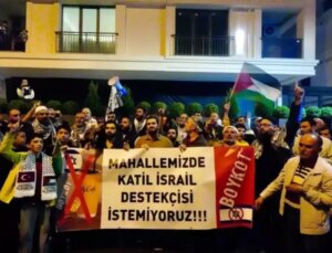 Üsküdar’da McDonald’s protestosu: Mahallemizde Yahudi sermayesi istemiyoruz