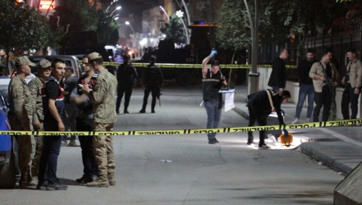 Adliye önünde silahlı saldırı: 1 ölü, 1 ağır yaralı