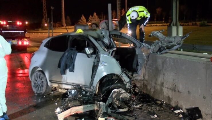 Aracıyla gişelere saplandı… Asistan doktor hayatını kaybetti