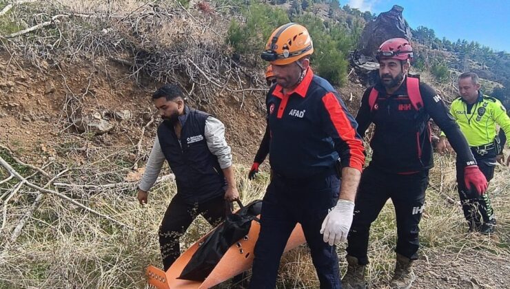 Ava giden emekli öğretmen ölü bulundu