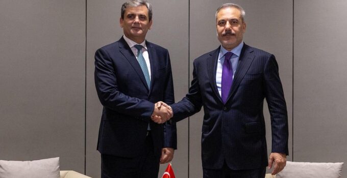 Bakan Fidan, Karadağ Dışişleri Bakanı İbrahimoviç ile bir araya geldi