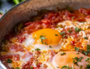 Bilgileri ve paraları çalıp menemen tarifi yaptılar