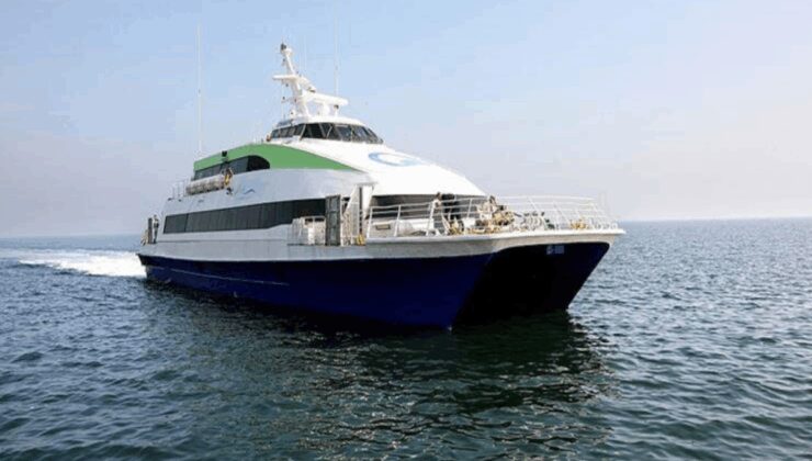 BUDO ve feribot seferlerine fırtına engeli