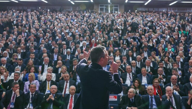CHP ‘Şimdi İktidar Zamanı’ sloganıyla Kurultay’a hazırlanıyor
