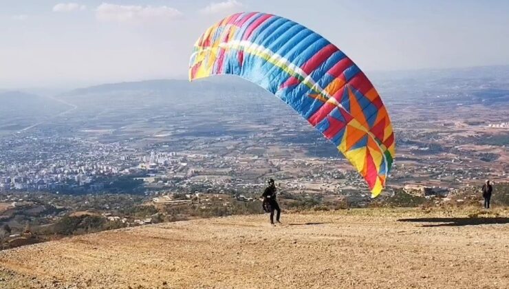 Dumanlı Yaylası Festivali’nde yürekler ağza geldi! Pilot ölümden döndü