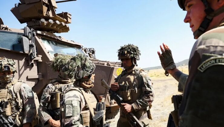 Fransa’yı karıştıran savaş çağrısı: Çocuklarınızı kaybetmeye hazır olun