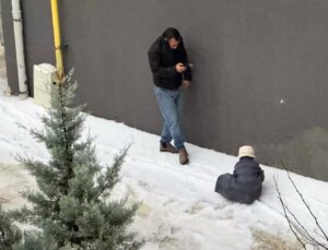 Görüntü Ege’den! Sokaklar beyaza büründü