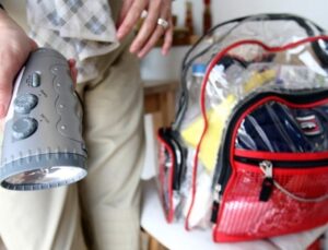 Japon uzman açıkladı: Deprem çantasına hayat kurtaracak 2 ürün daha girdi