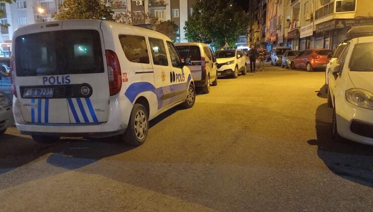 Manisa’da husumetlisini silahla yaraladı
