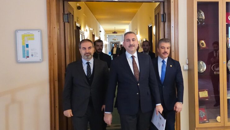 AKP, PKK’lı teröristler için özel, müstakil yasa istedi