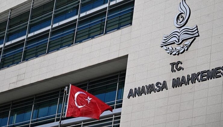 Anayasa Mahkemesi iki partinin tüm mal varlığının Hazine’ye devredilmesine karar verdi