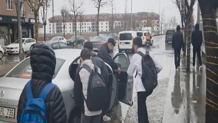 Arnavutköy’de okul çıkışı otostopla eve giden öğrenciler isyan etti