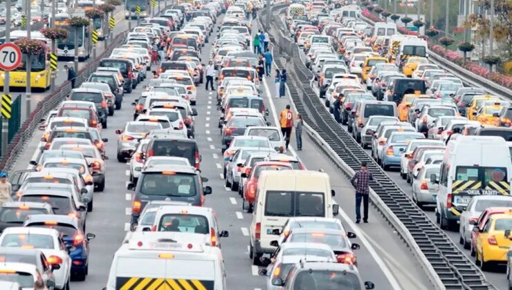 Benzine 2 lira 2 kuruş indirim geliyor