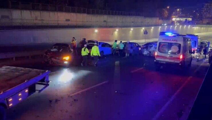 Çekmeköy’de 7 aracın karıştığı zincirleme kaza: 7 kişi yaralandı