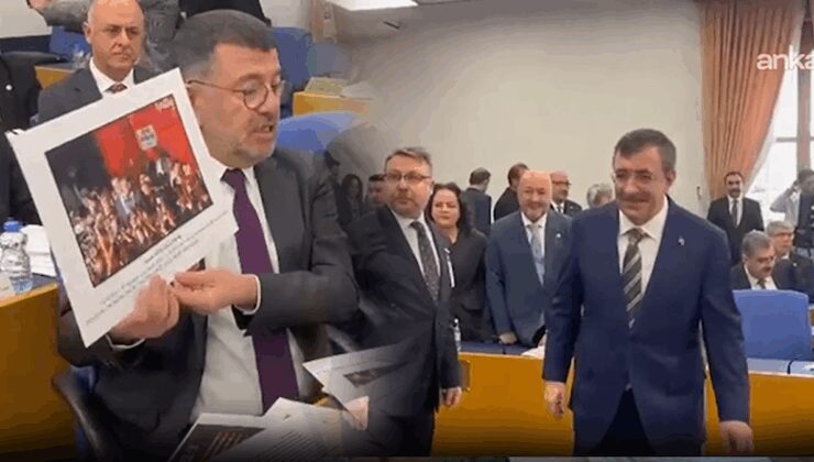 Cevdet Yılmaz’a İmamoğlu fotoğrafıyla karşılama