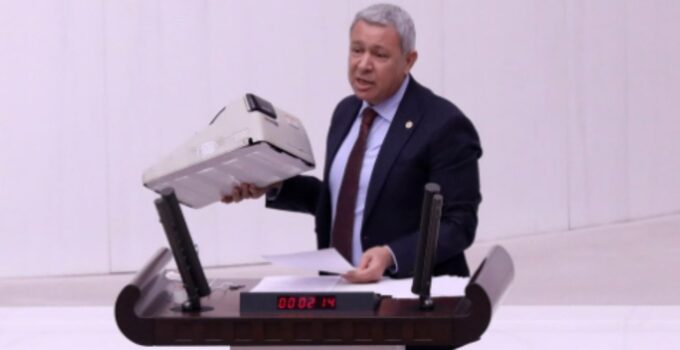 Esnaf iflasta hâlâ istikrar diyorsunuz