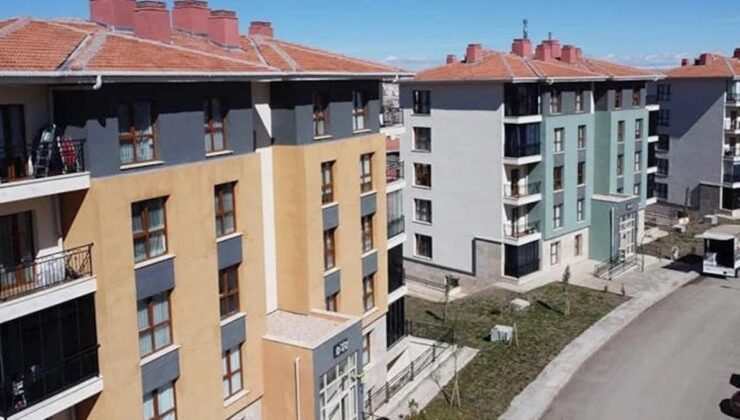 İstanbul’da 117 bin aile evini terk edip gitti