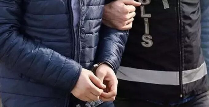 İstanbul’da 20.00 -23.59 saatleri arasında binden fazla kişi gözaltına alındı