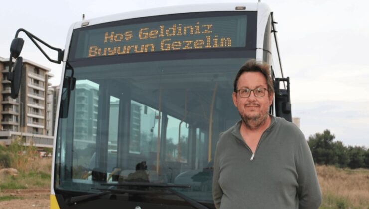 Karavan hayaliyle aldığı eski İETT otobüsüyle mahalleliyi gezdiriyor