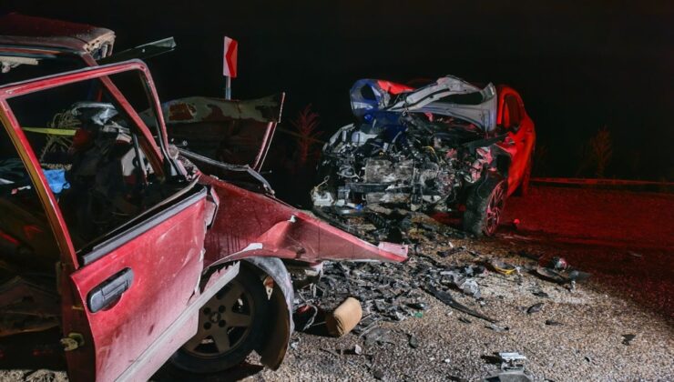 Manisa’da katliam gibi kaza: 3 ölü, 1 yaralı