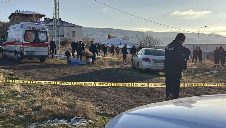 Silahlı kavgada baba öldü, oğlu ve yeğeni yaralandı