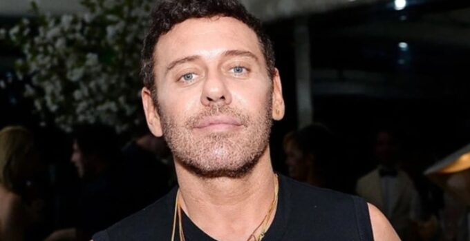 Sosyetede Mert Alaş paniği