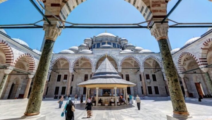 Valilik karar aldı: Cami önünde satışı yasaklandı